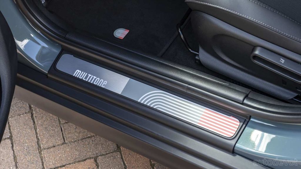 MINI-Multitone-Edition_interior_door_sill