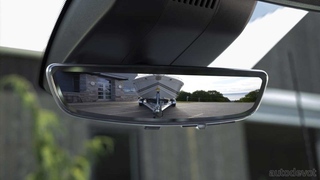 2024-Chevrolet-Silverado-HD-Rear-mirror-camera-with-boat-in-view