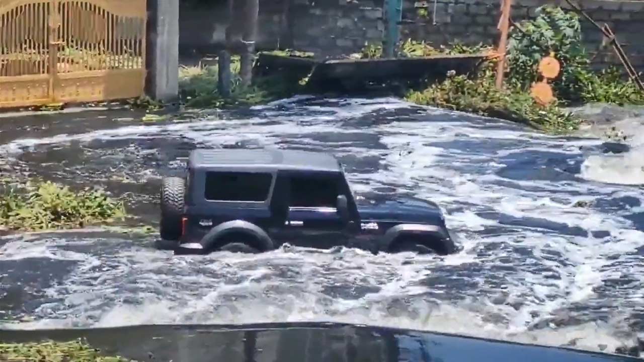 Mahindra-Thar-Bengaluru-floods