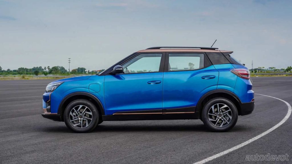 Mahindra-XUV400_side