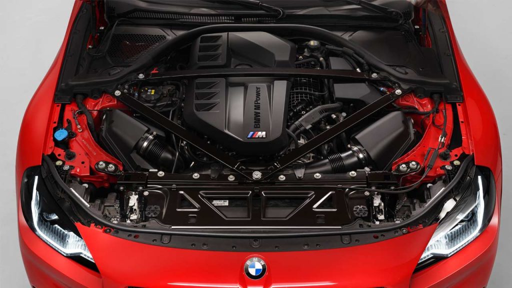2023-BMW-M2_engine