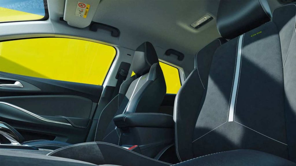 2023-Opel-Grandland-GSe_interior_seats