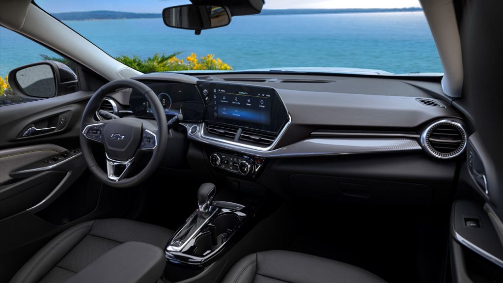 2024-Chevrolet-Trax-ACTIV_interior