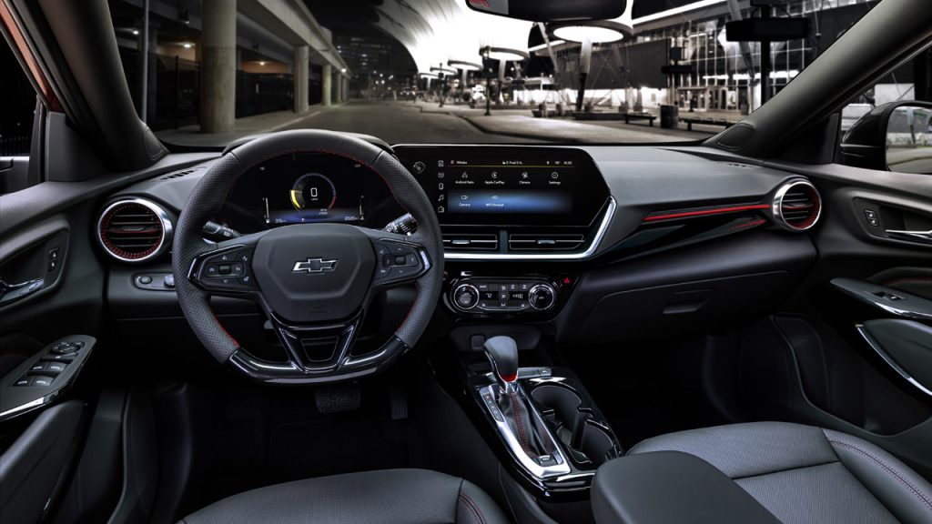 2024-Chevrolet-Trax-RS_interior