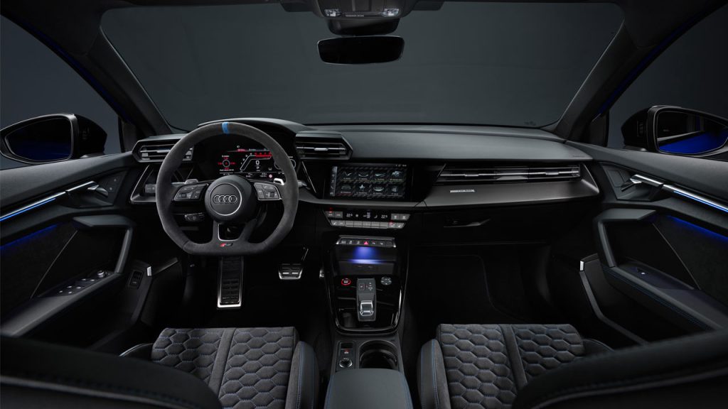 Audi-RS-3-Sportback-performance-edition_interior