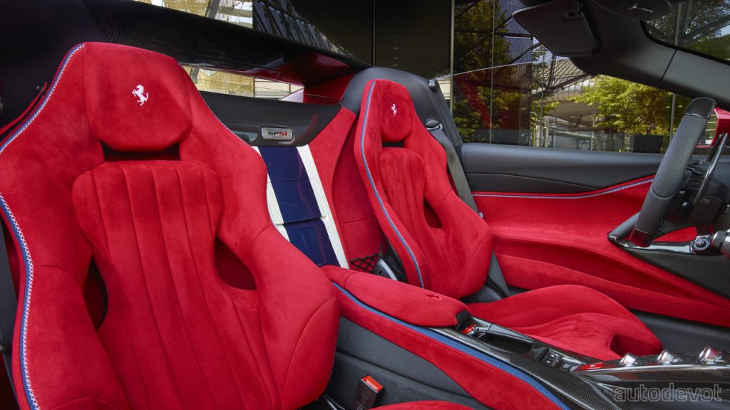 Ferrari-SP51_interior_seats