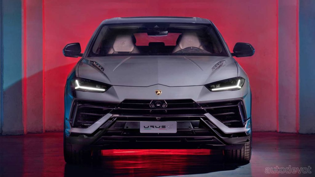 Lamborghini-Urus-S_front