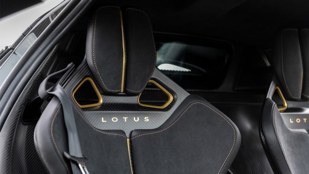 Lotus-Evija-Fittipaldi_interior_seats