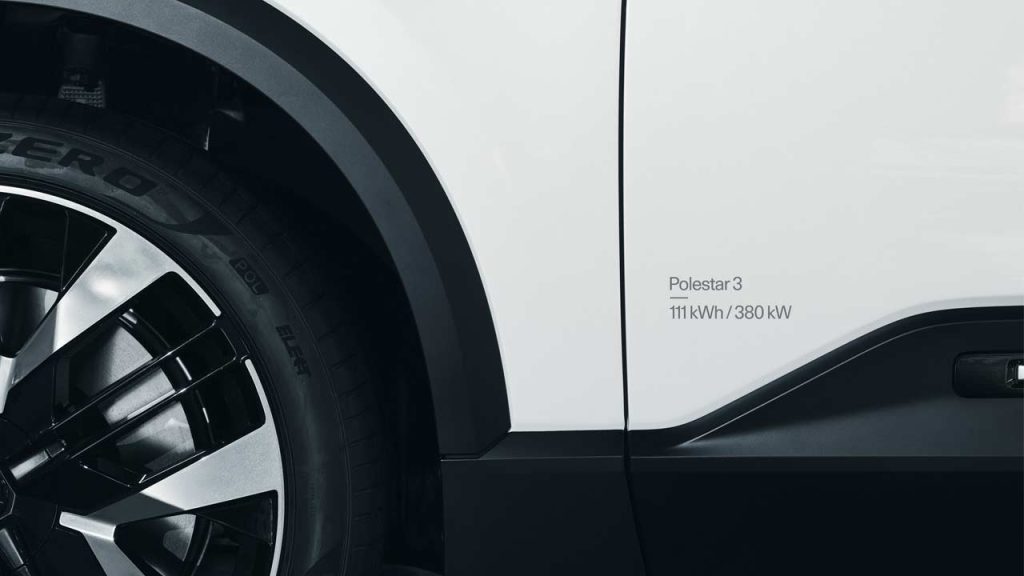 Polestar-3-electric-SUV_exterior_badges