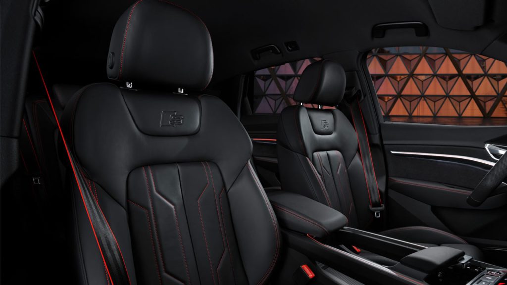 Audi-Q8-e-tron-quattro-interior_front_seats