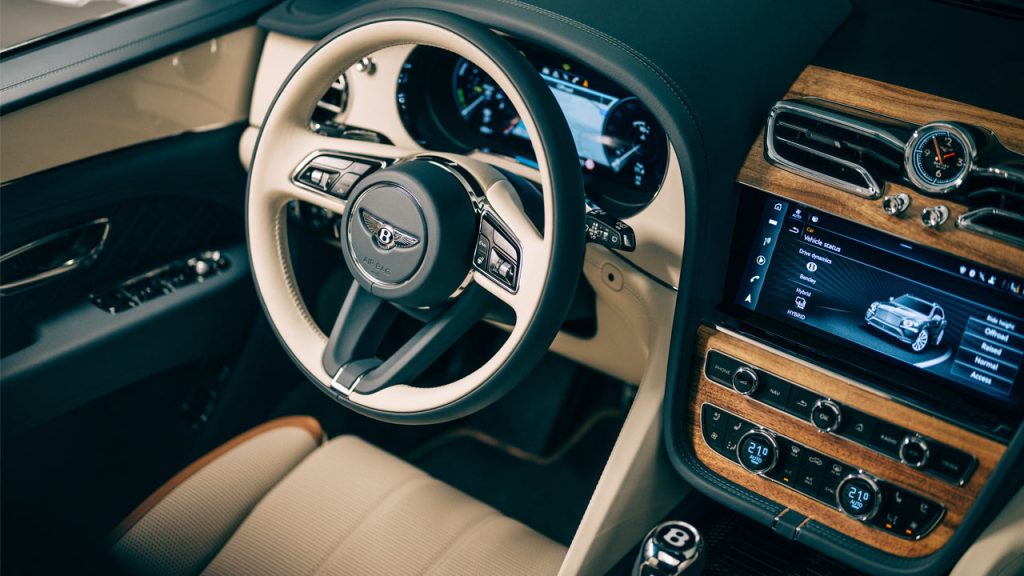 Bentley-Bentayga-Odyssean-Edition_interior