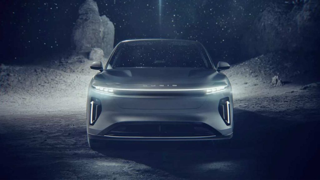 Lucid-Gravity-electric-SUV_front
