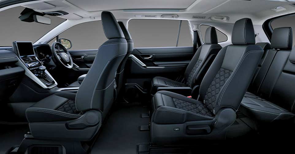 Toyota-Kijang-Innova-Zenix_interior_seats