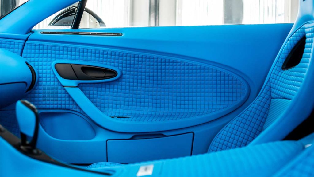 Bugatti-Centodieci-10-of-10_interior_door_panels