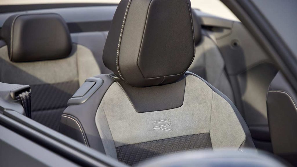 Volkswagen-T-Roc-Cabriolet-Edition-Grey_interior_seats