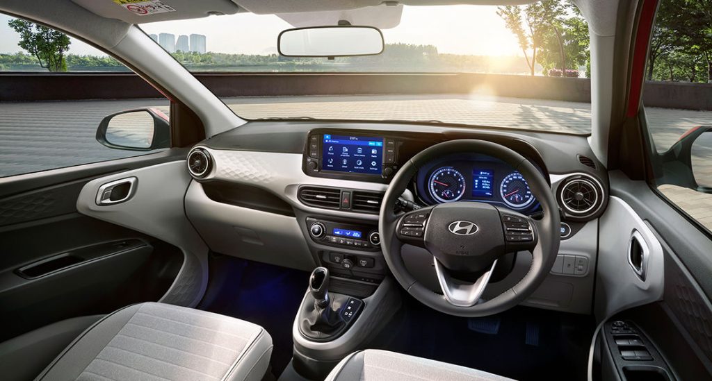 2023-Hyundai-Grand-i10-NIOS_interior
