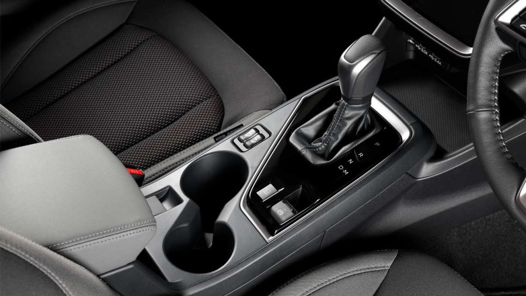 2023-Subaru-Impreza-prototype_interior_centre_console