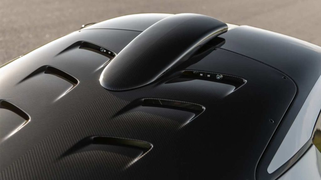Hennessey-Venom-F5-Revolution-Coupe_roof
