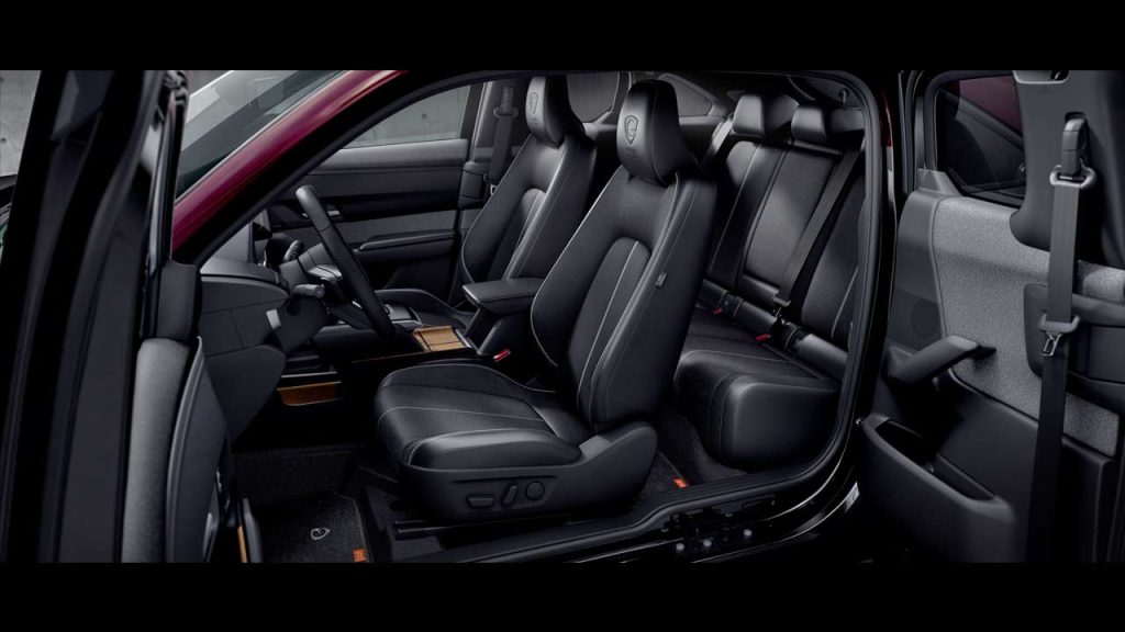 Mazda-MX-30-e-Skyactiv-R-EV-Edition-R_interior_seats