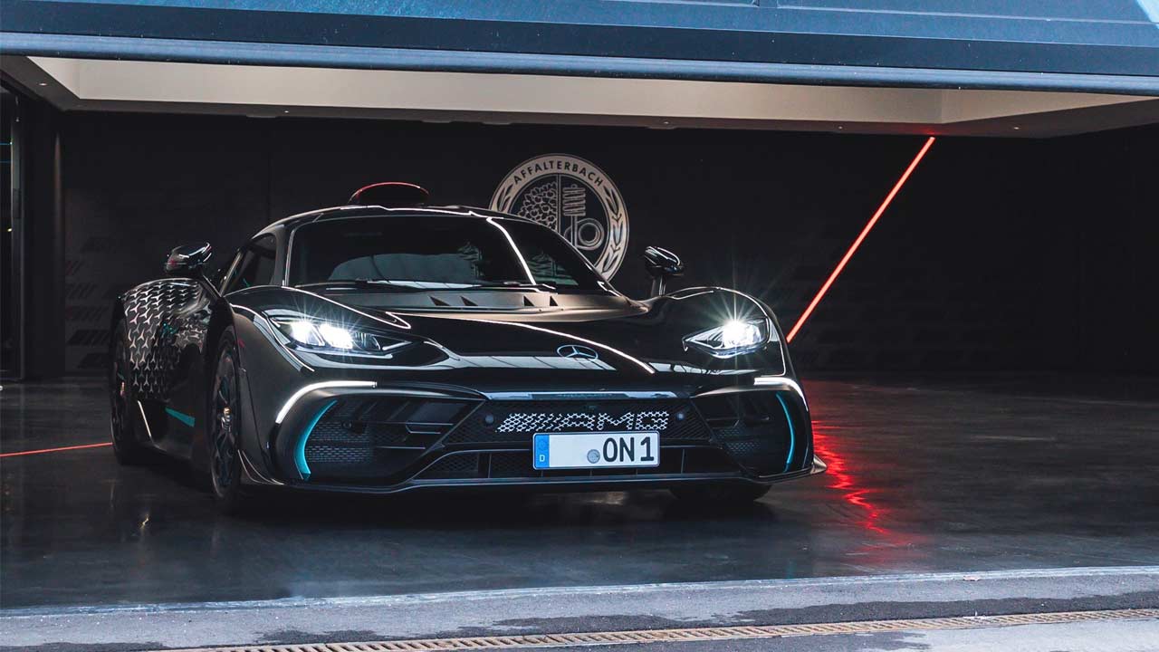 Mercedes-AMG-ONE-deliveries-begin---first-car