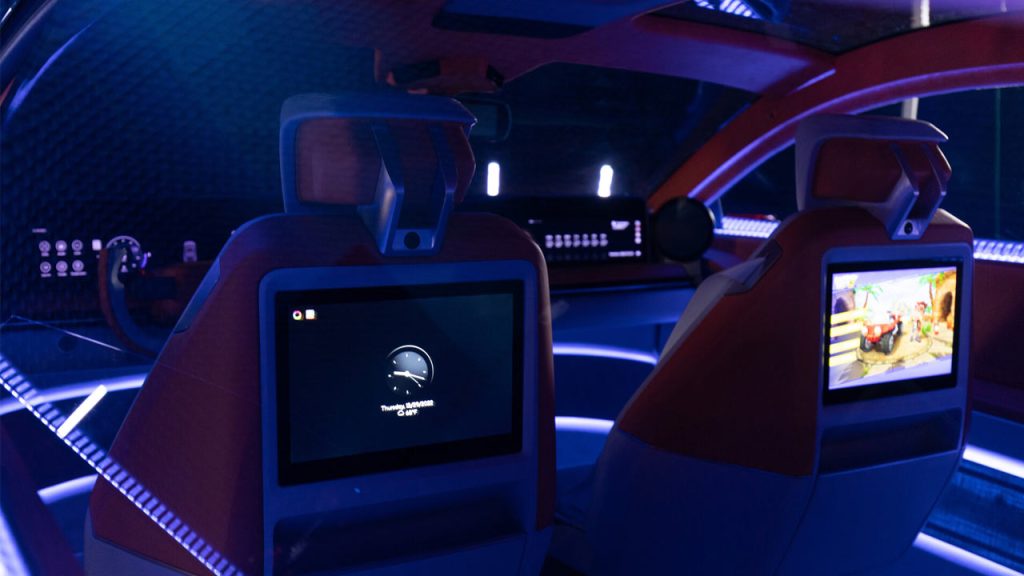 Snapdragon-Digital-Chassis-concept-car_interior_seats