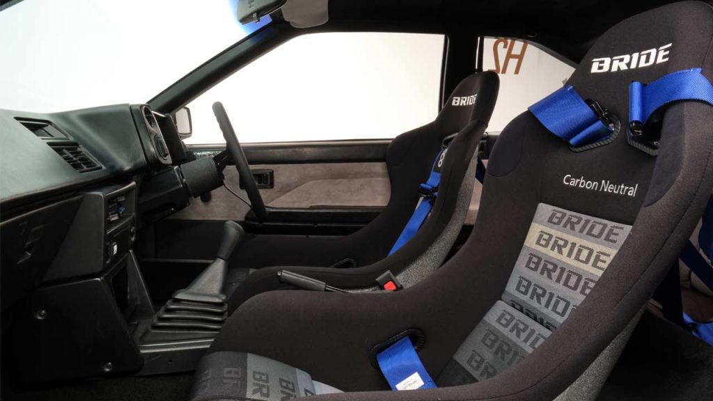 Toyota-AE86-H2-Concept_interior_seats