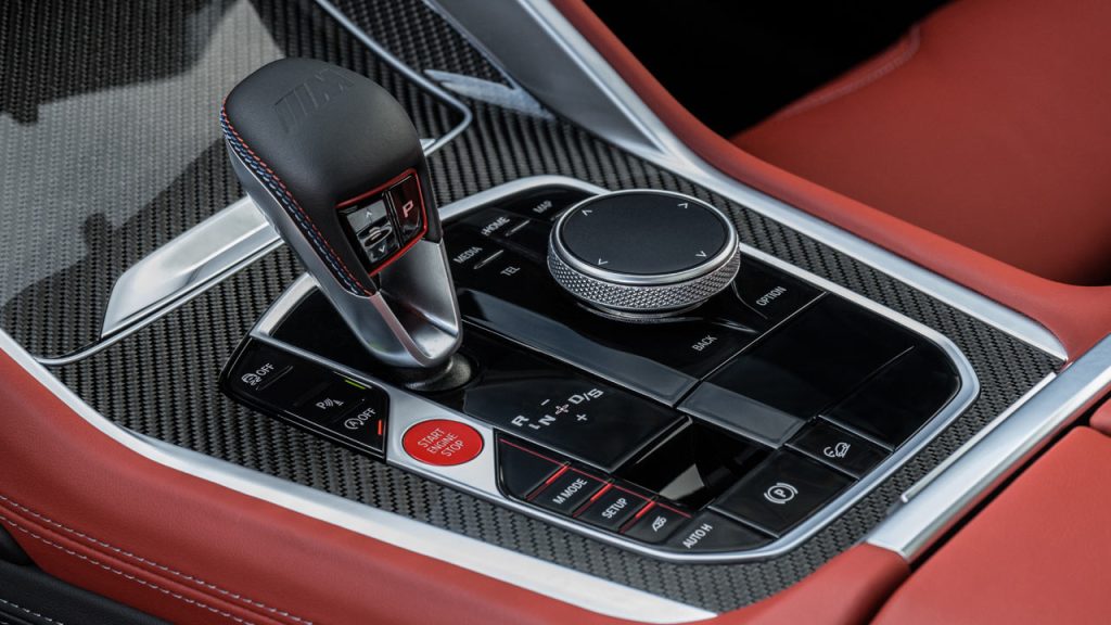 2023-BMW-X6-M-Competition_interior_centre_console