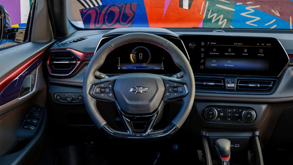 2024-Chevrolet-Trailblazer-RS_interior_steering