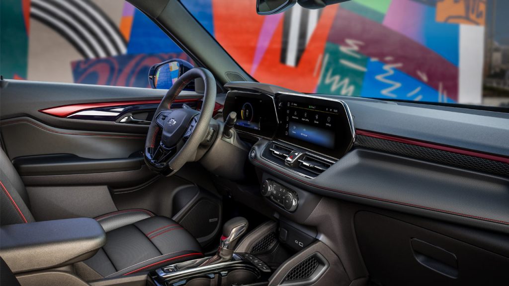 2024-Chevrolet-Trailblazer-RS_interior_touchscreen