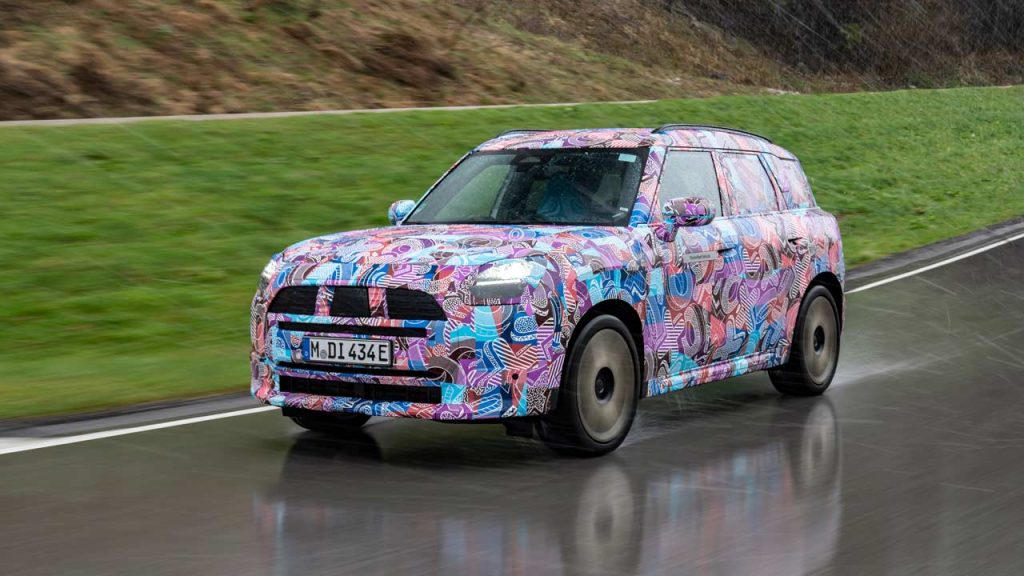 2024-MINI-Countryman-electric-prototype