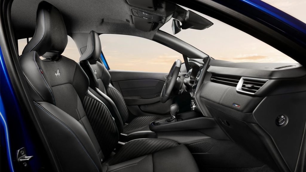 2024-Renault-Clio-facelift_interior_front_seats