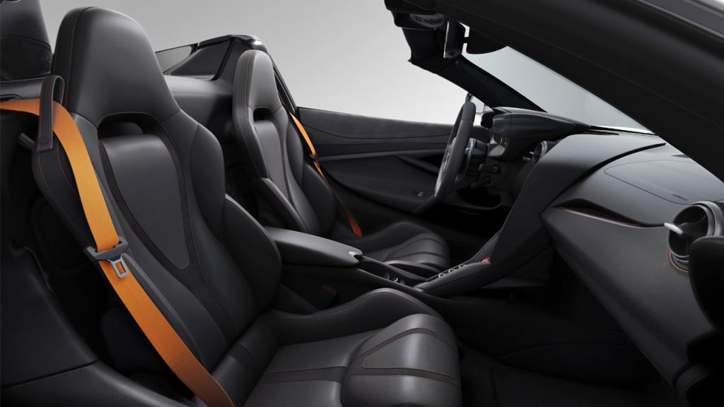 2023-McLaren-750S-Spider_interior_seats_2
