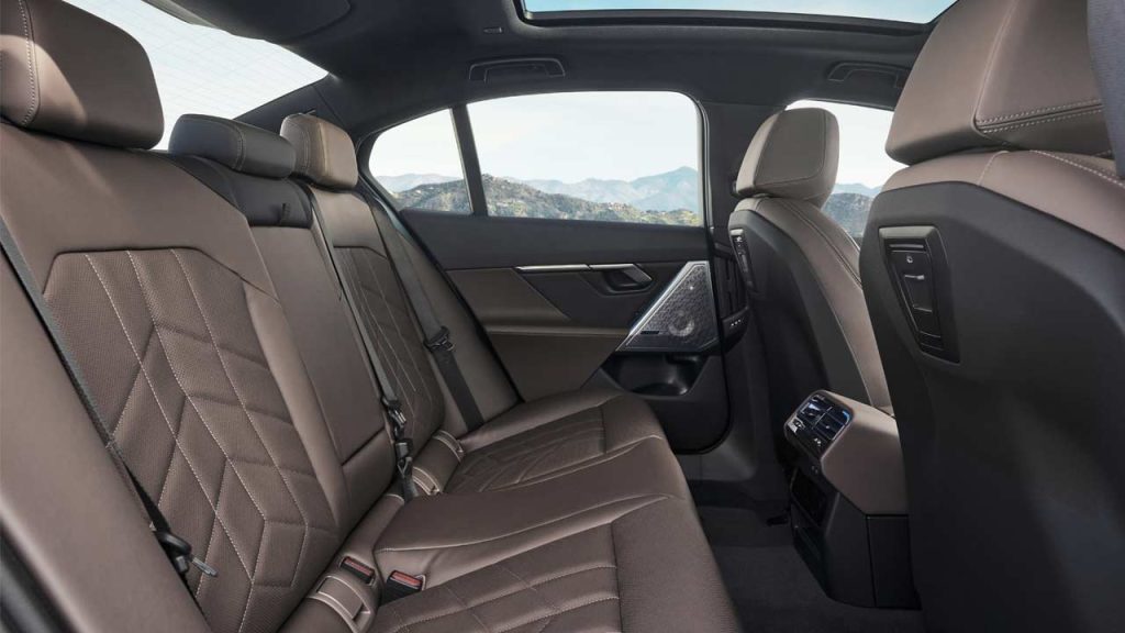 2024-BMW-i5-eDrive40_interior_rear_seats