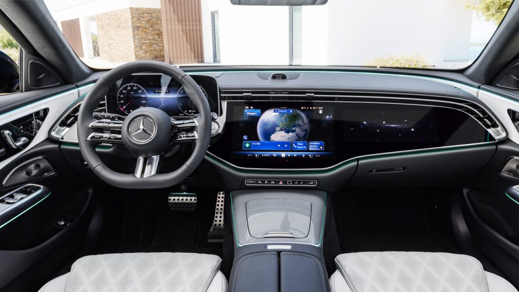 2024-Mercedes-Benz-E-Class-Estate_interior_2