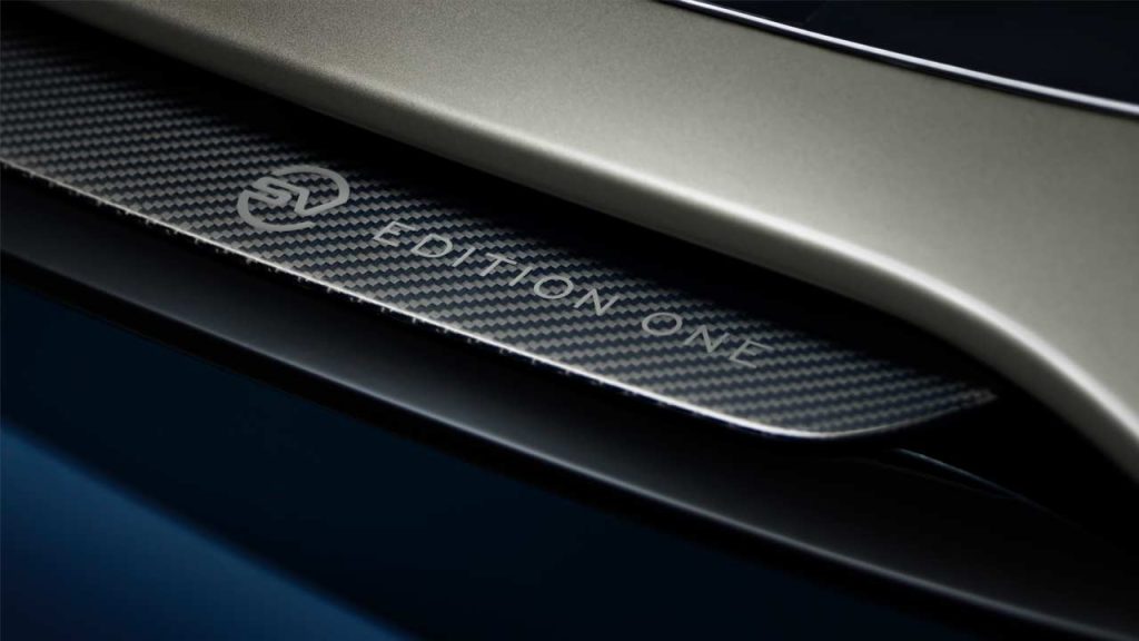 2024-Range-Rover-Sport-SV-Edition-One_carbon_fibre