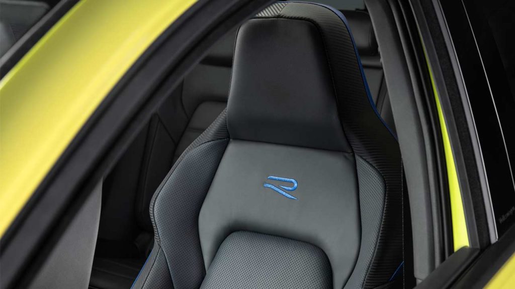 Volkswagen-Golf-R-333-Limited-Edition_interior_front_seats