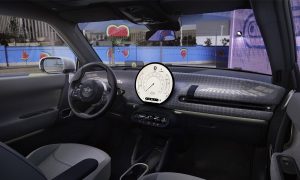 2024-MINI-Cooper-Electric-interior-touchscreen_6