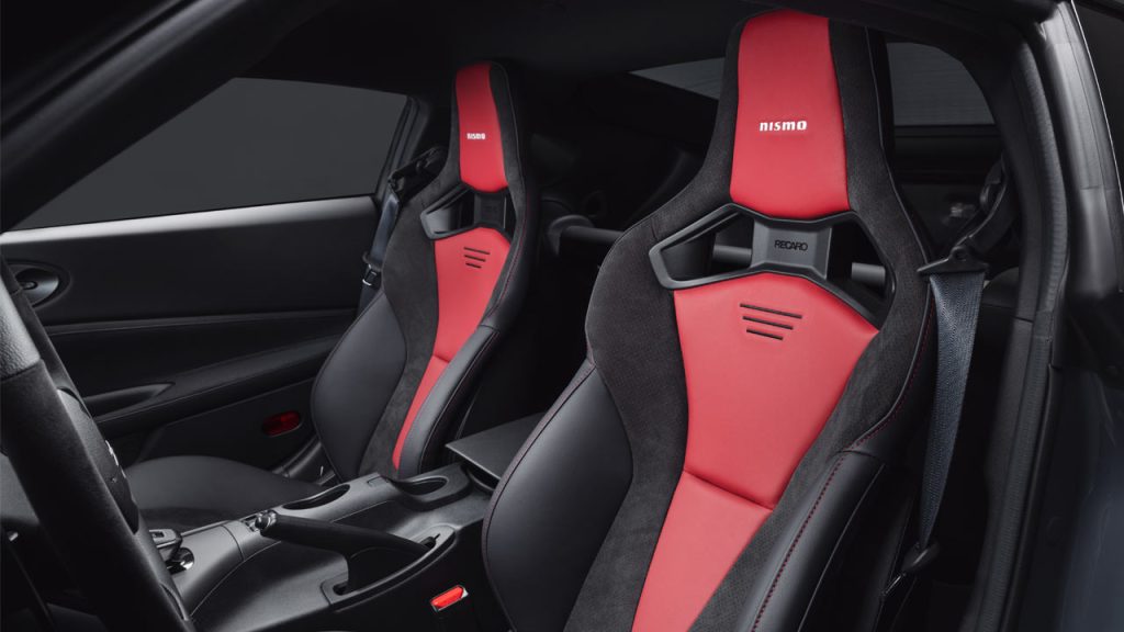 2024-Nissan-Z-NISMO_interior_seats