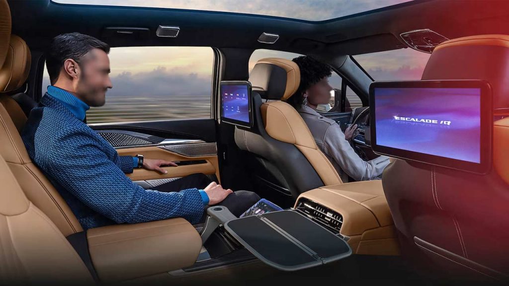 Cadillac-Escalade-IQ-Sport_interior_rear-entertainment-system