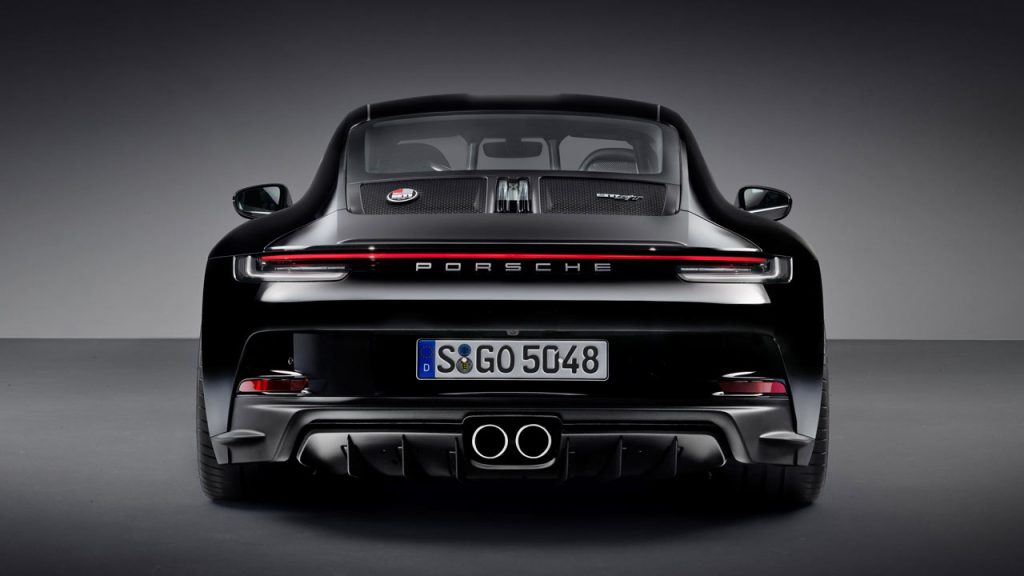 Porsche-911-S-T_rear