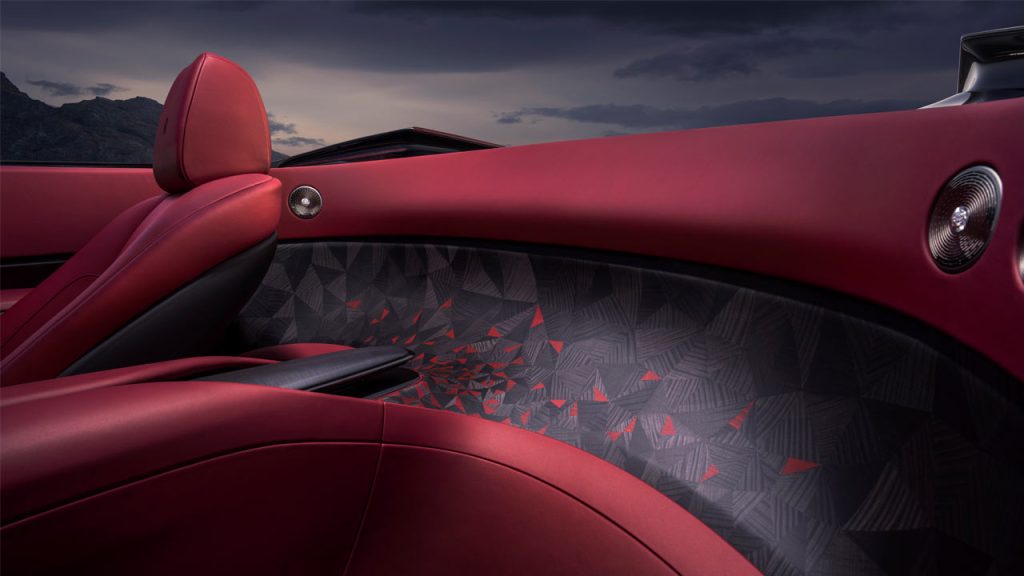 Rolls-Royce-La-Rose-Noire-Droptail_interior_seats_2