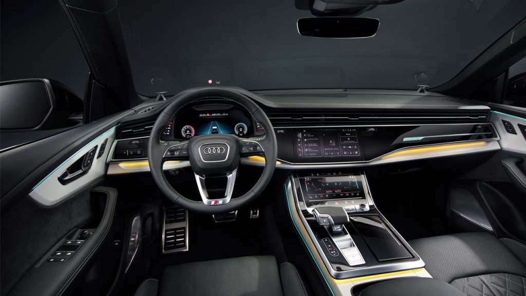 2024-Audi-Q8_interior