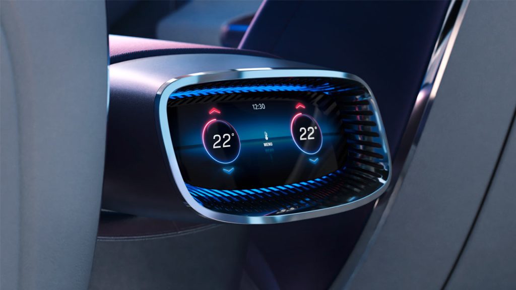 Mercedes-Benz-Concept-CLA-Class_interior_rear-AC-controls