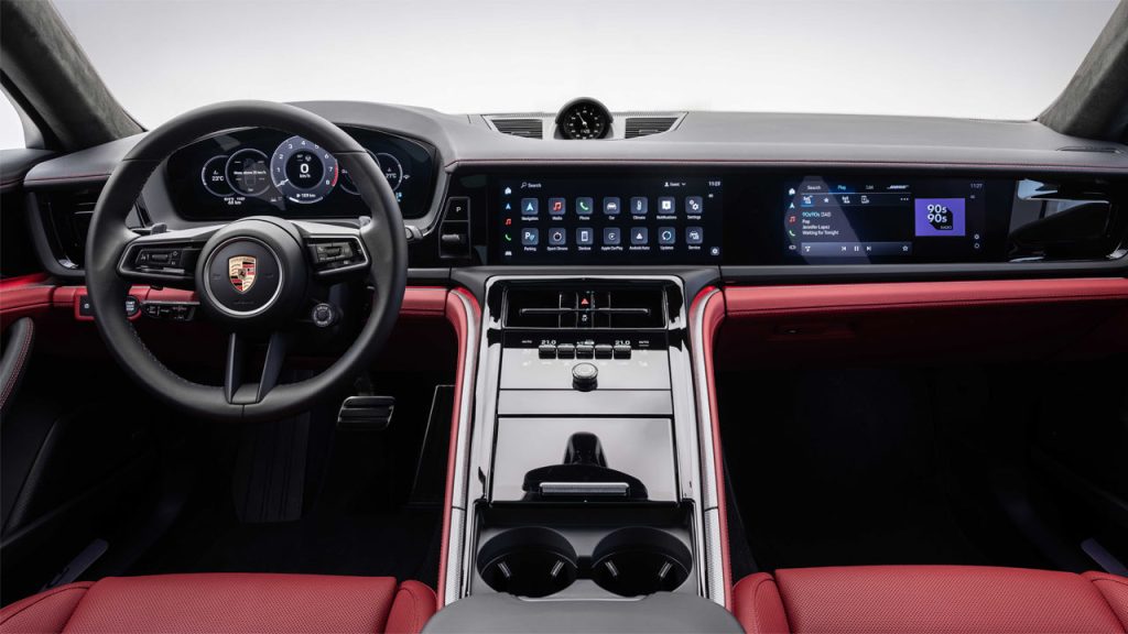 2024-Porsche-Panamera-interior