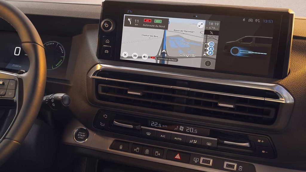 Peugeot-E-Traveller-interior-touchscreen