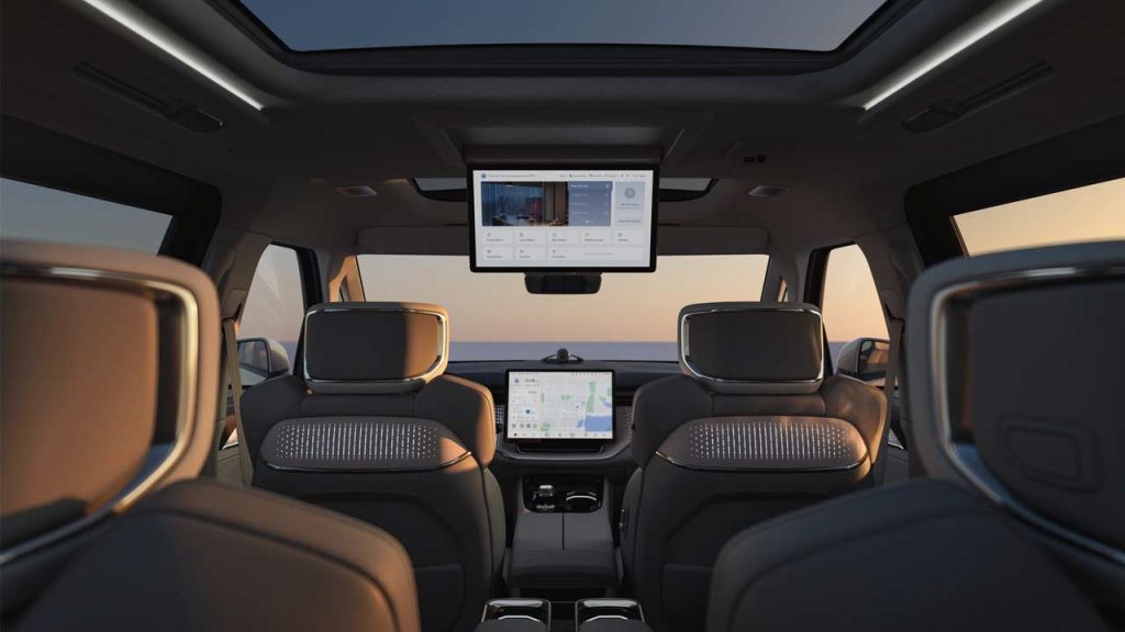 Volvo-EM90-interior-rear-seat-entertainment