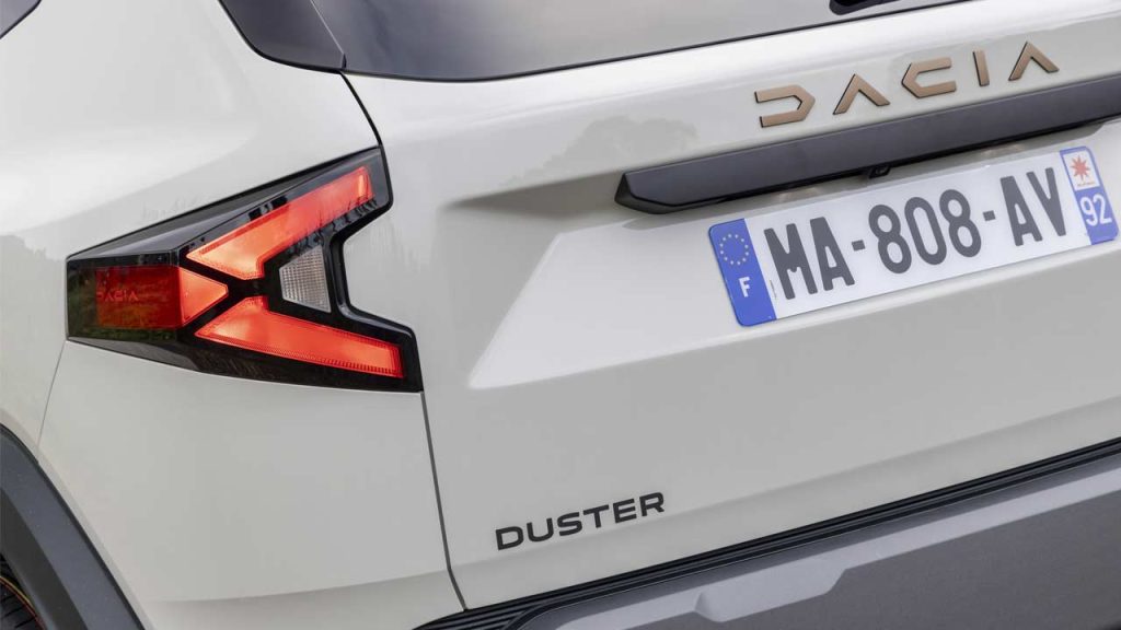 2024-Dacia-Duster-taillights
