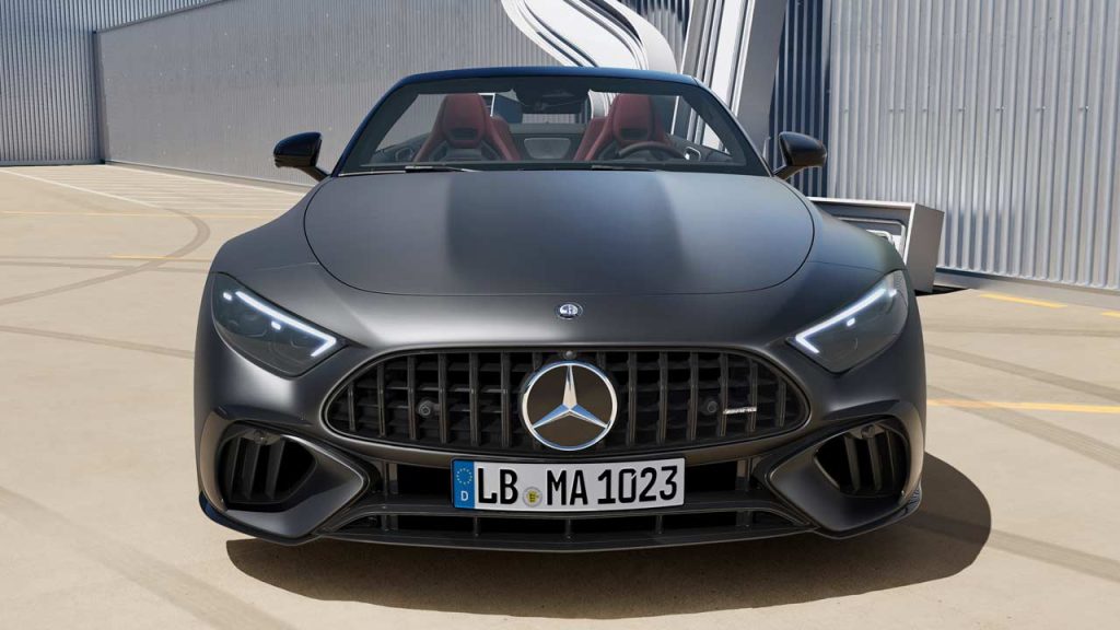2024-Mercedes-AMG-SL-63-S-E-Performance_3