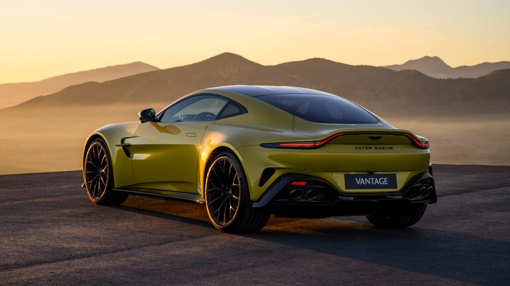 2024-Aston-Martin-Vantage_3
