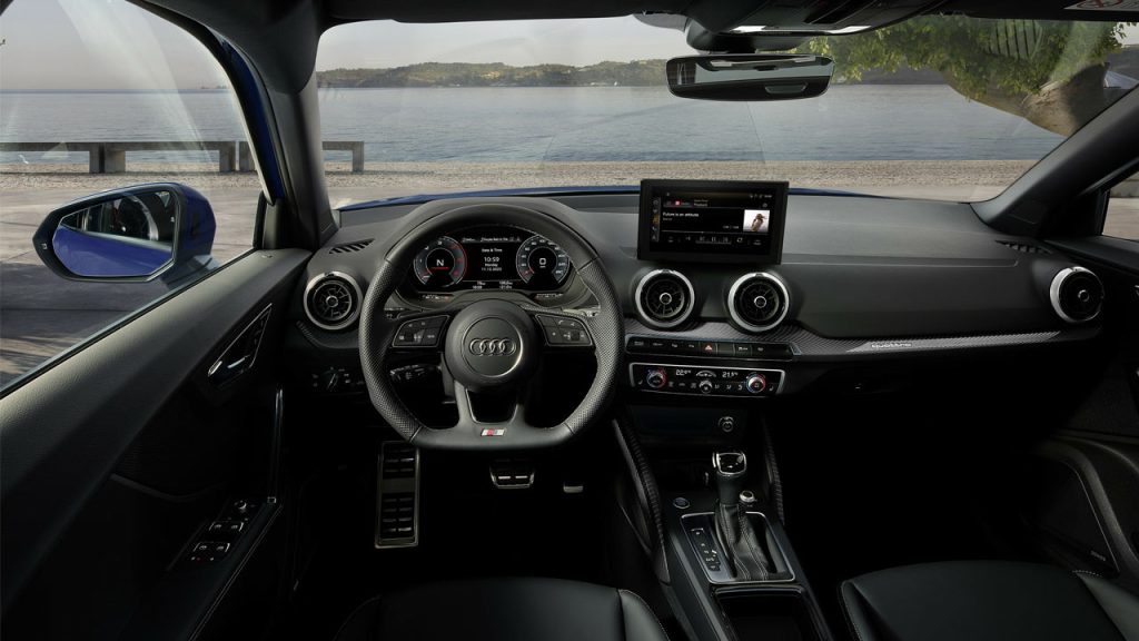 2024-Audi-Q2-interior